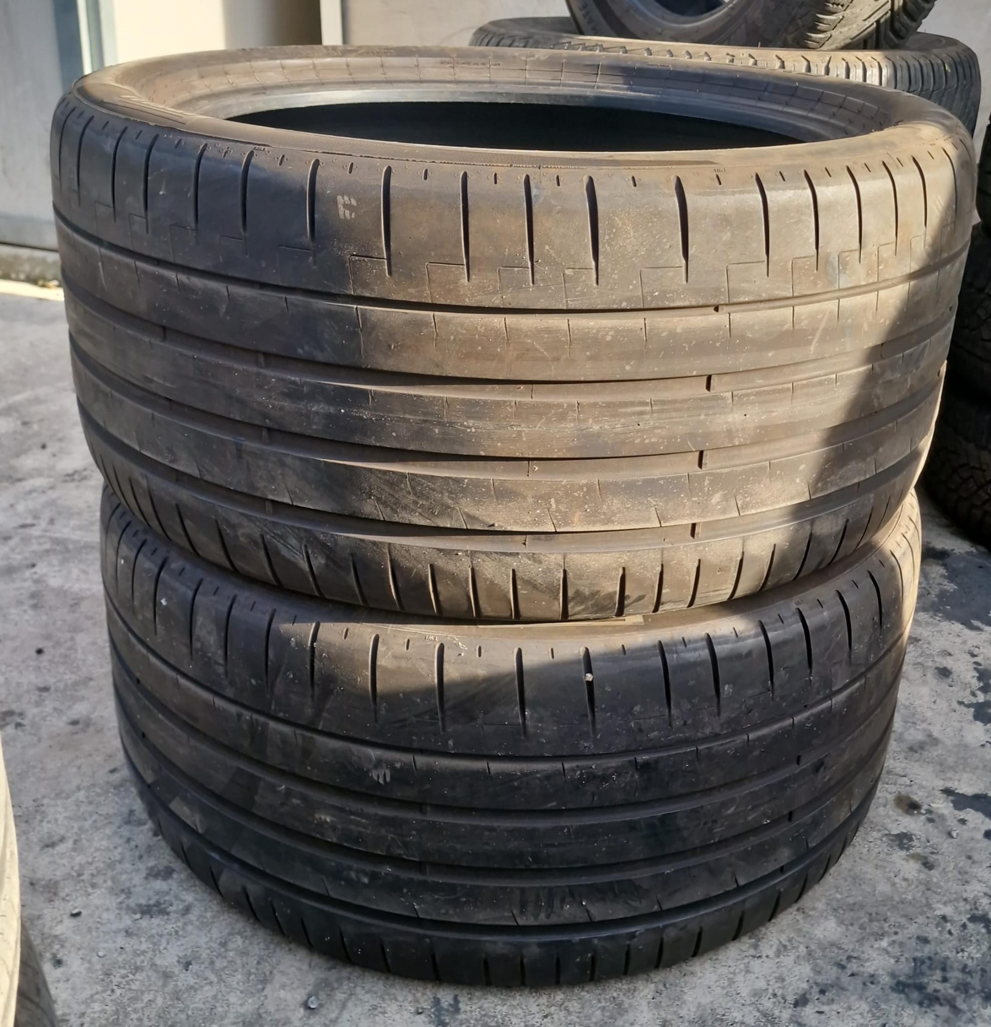 Pirelli PZERO MO